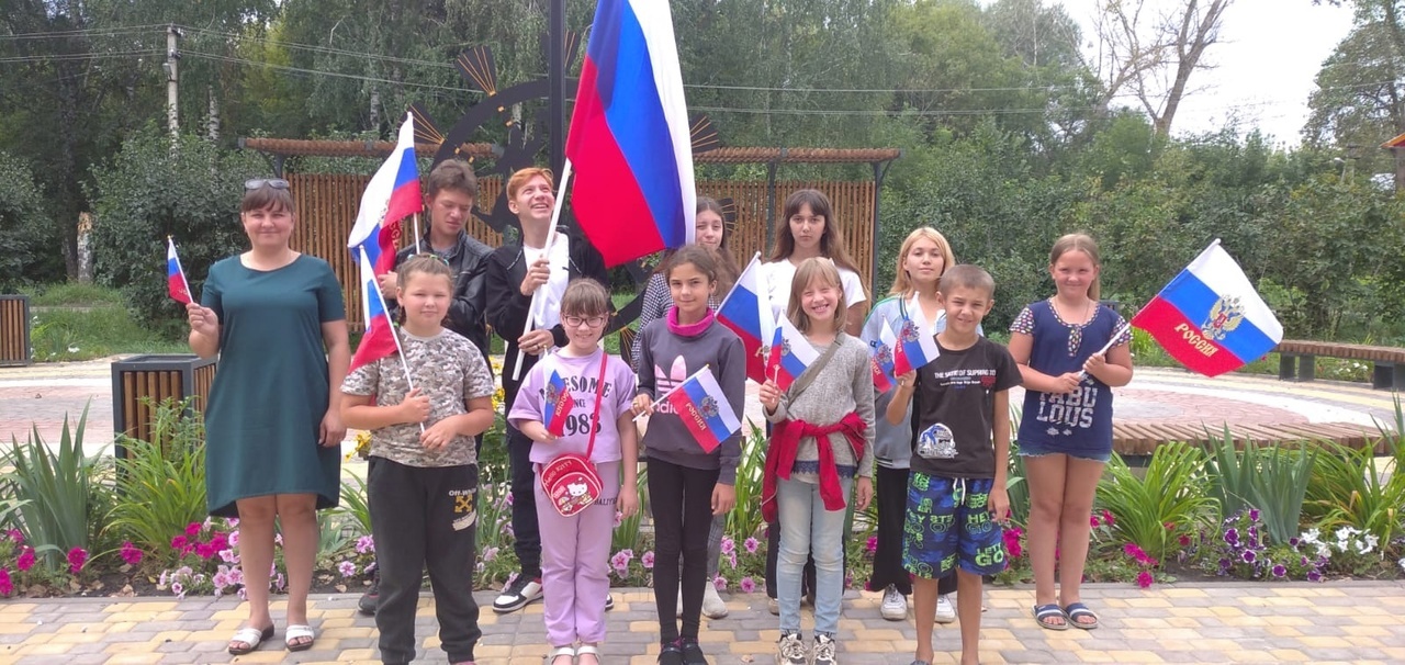 Познавательная программа – «Душа России в символах её»